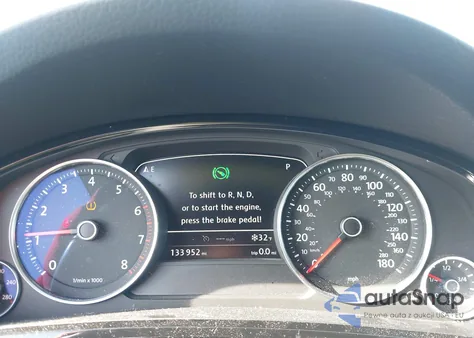 2013 Volkswagen Touareg Vr6 Sport z USA, uszkodzony, nr VIN WVGEF9BP1DD012512